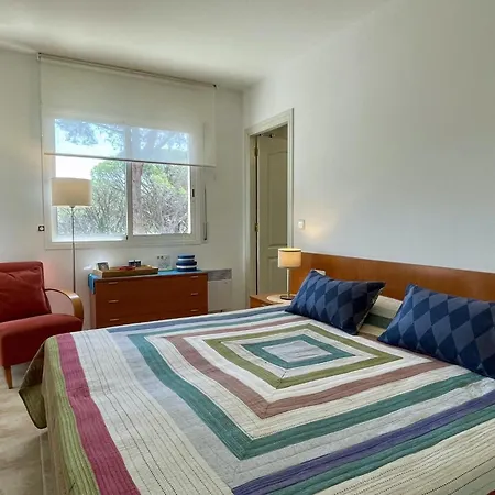 Mar F 205 Apartment *