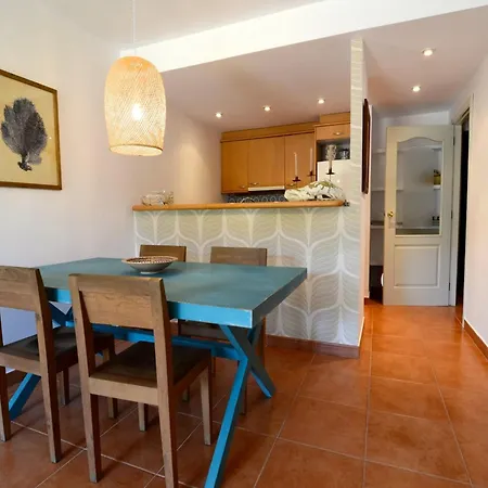 Mar F 205 Apartment